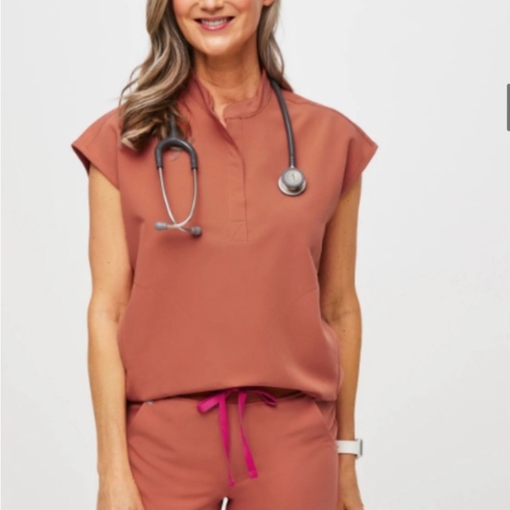 Women's Terracotta Figs Top